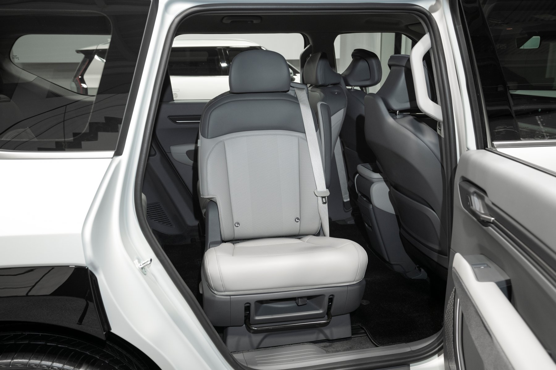 Kia EV9 Exterior reveal interior seats 2