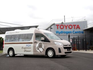 Toyota HFCEV Diner bus