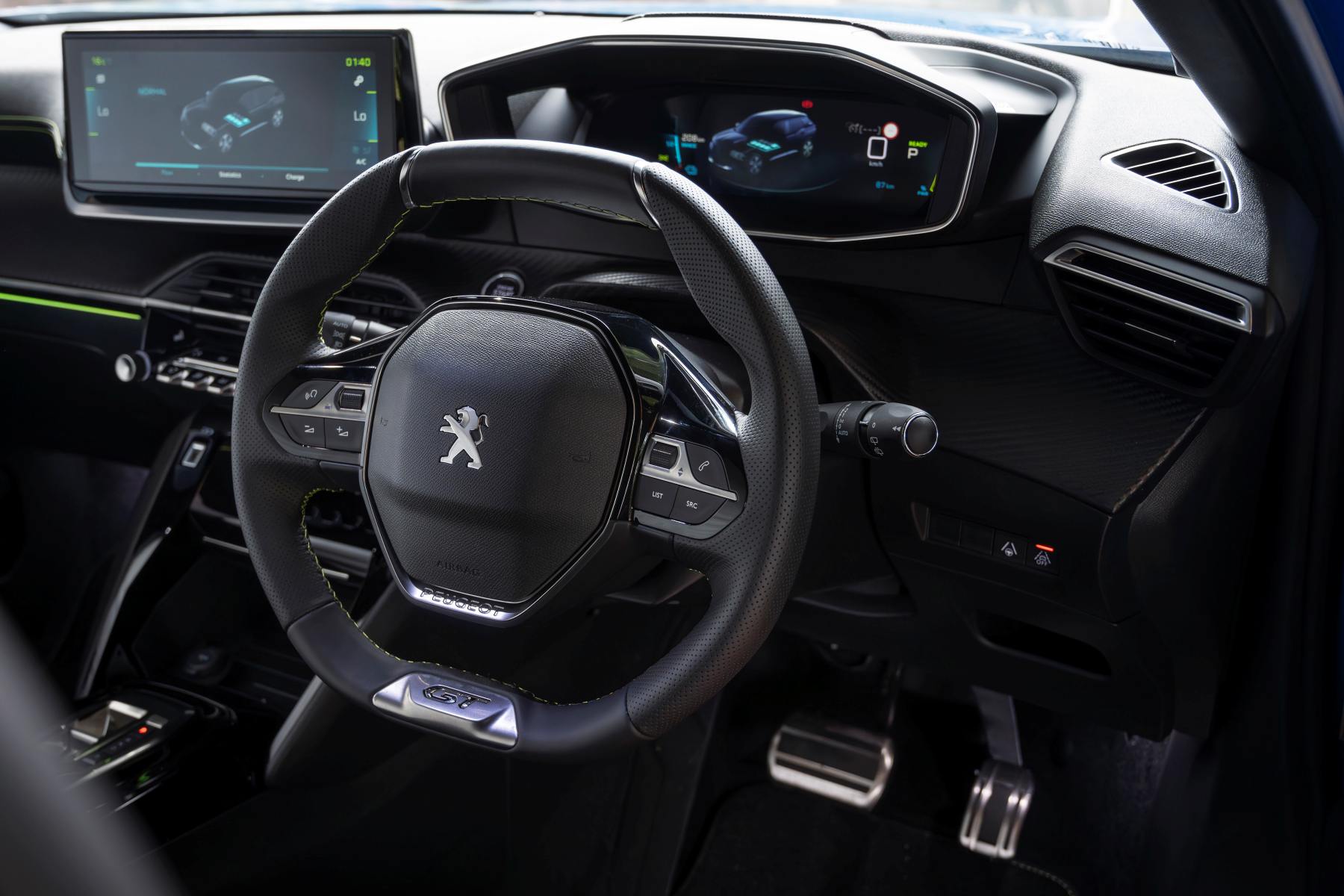 2023 Peugeot e-2008 i cockpit