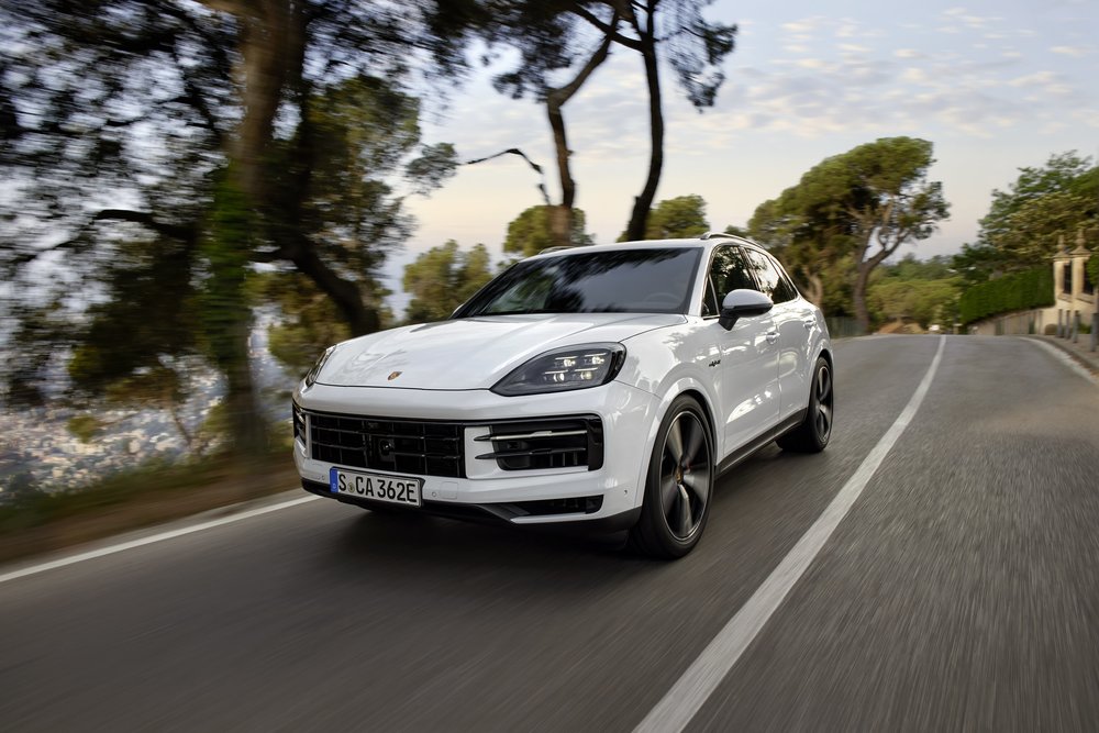 Porsche Cayenne S E-Hybrid 1