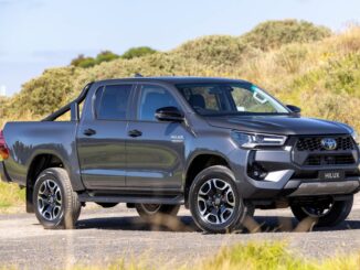 2024 Toyota HiLux SR5