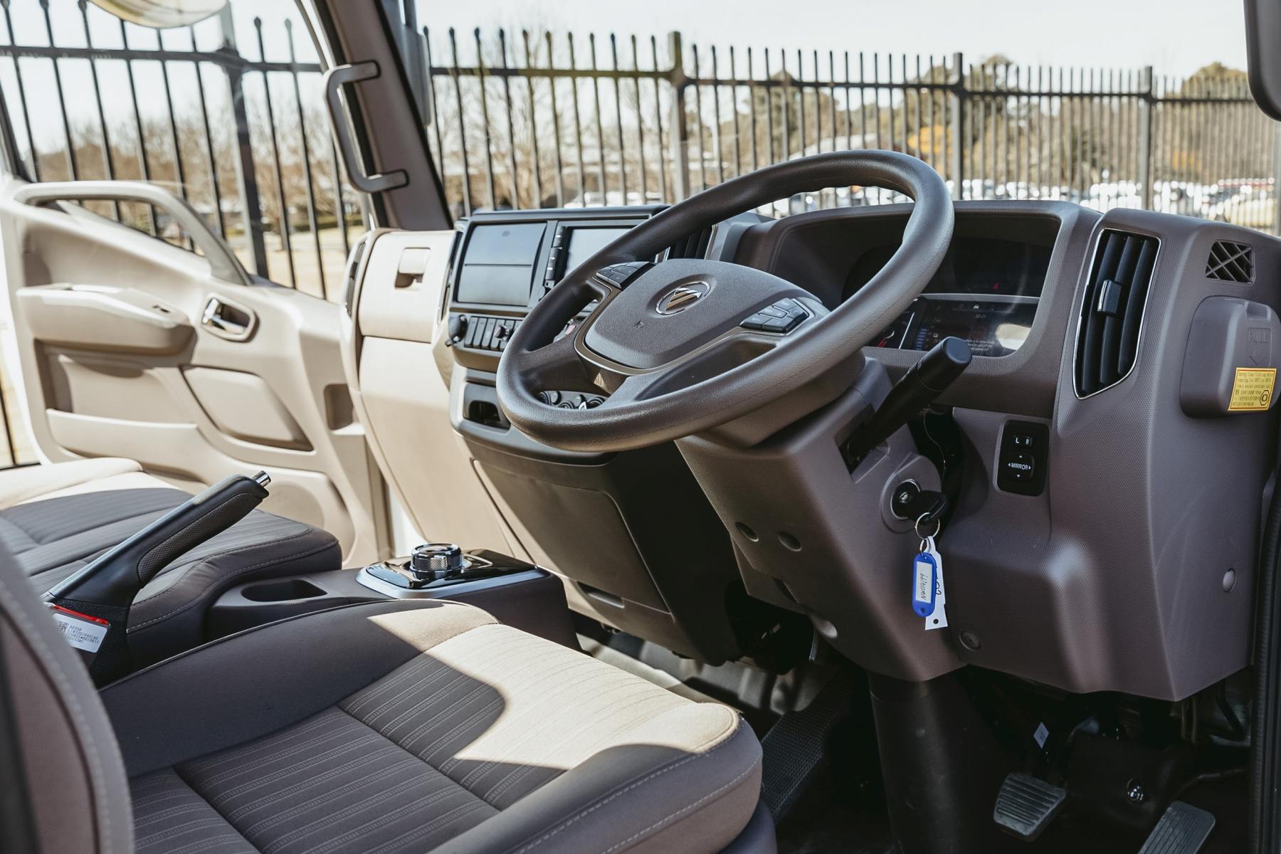 foton T5 EV interior