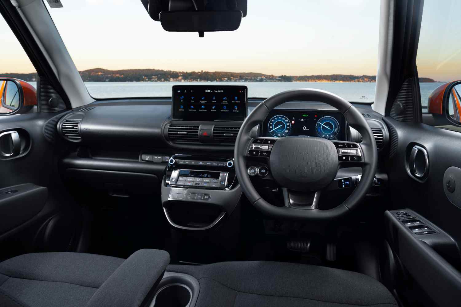 Hyundai INSTER Standard Range 09