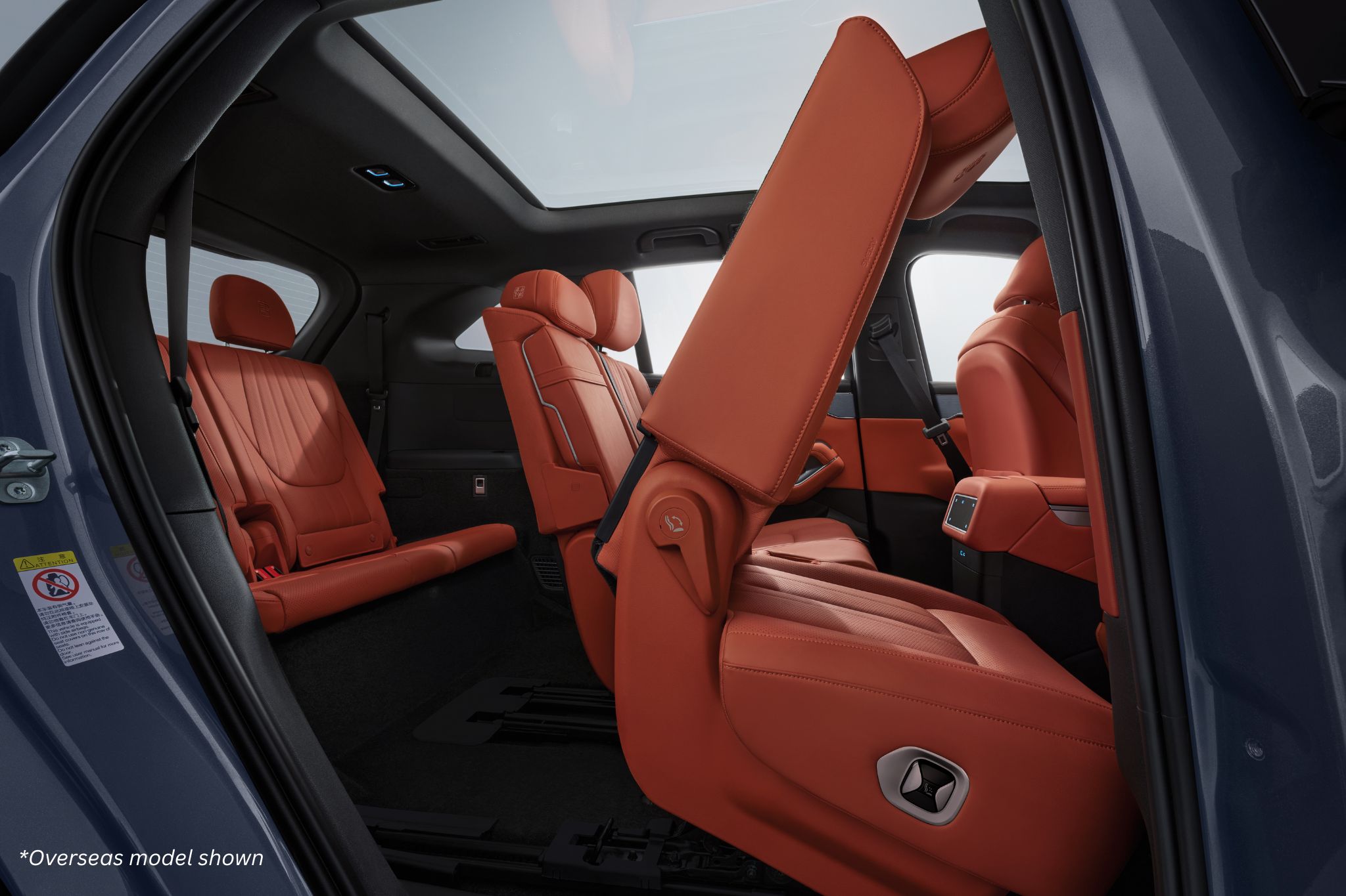 BYD SEALION 8