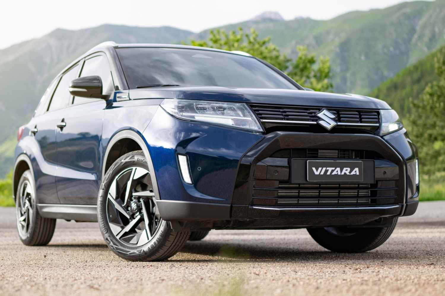 Suzuki Vitara Hybrid-1