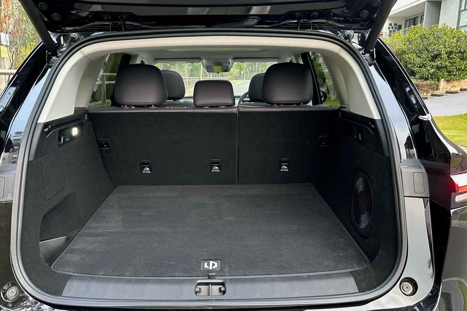 Leapmotor C10 Design boot