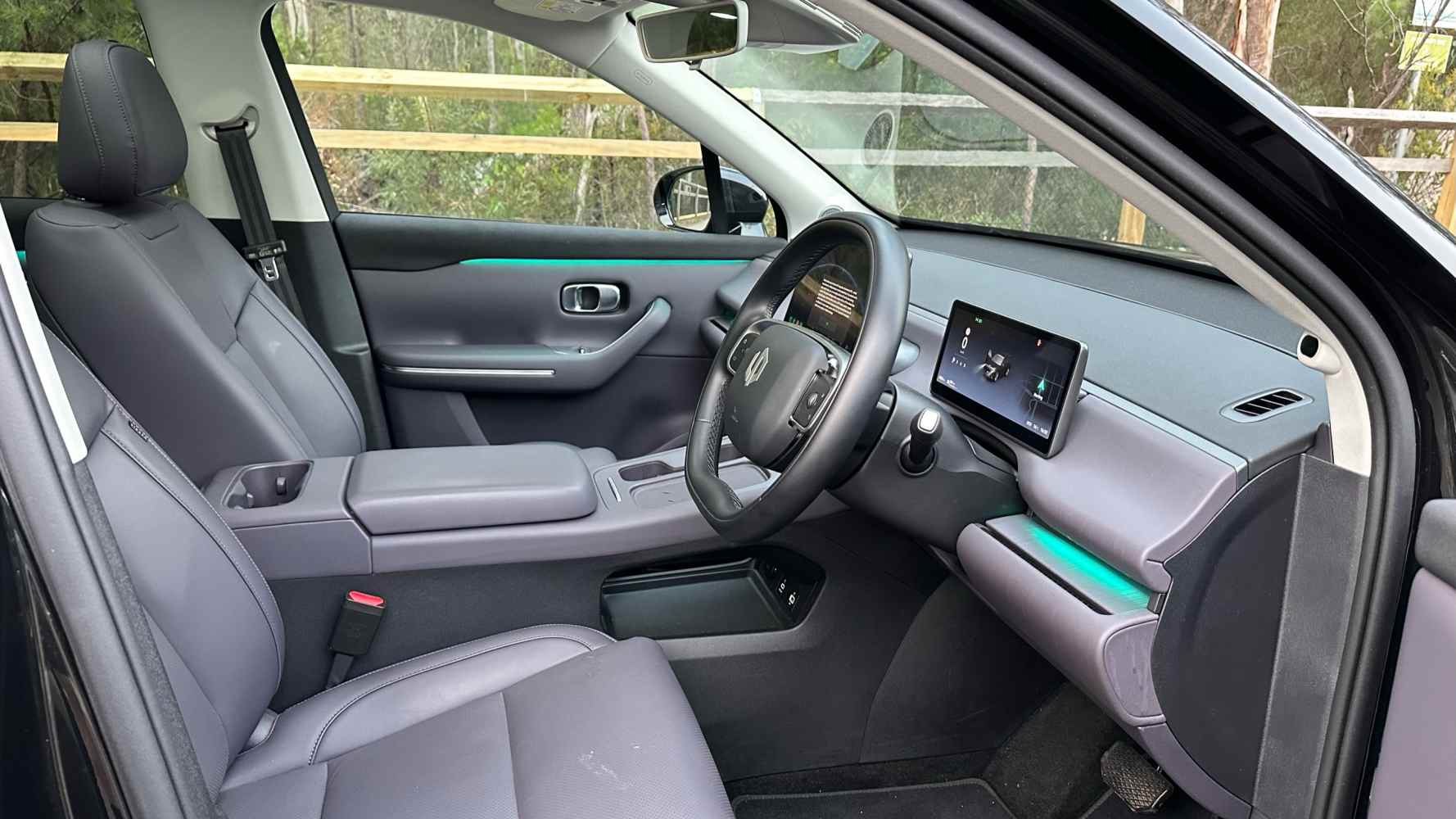Leapmotor C10 Design front interior 4