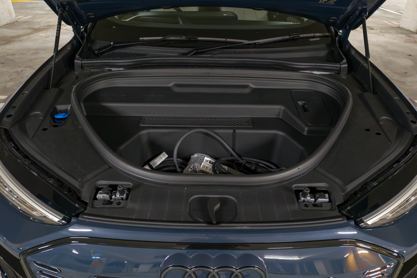 64-litre front trunk (frunk) of the Audi Q6 e-tron, ideal for charging cable storage.