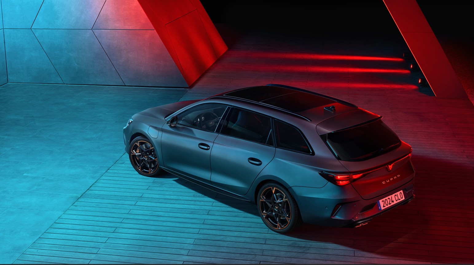 CUPRA LEON PA_OVERSEAS MODEL_02