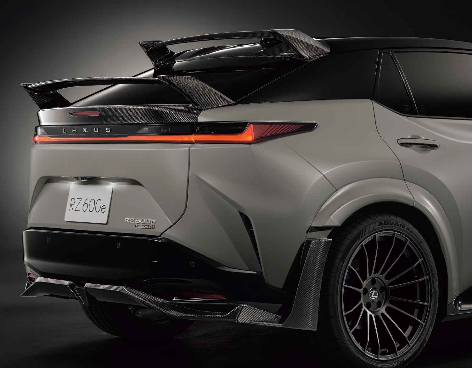 Lexus RZ 600e