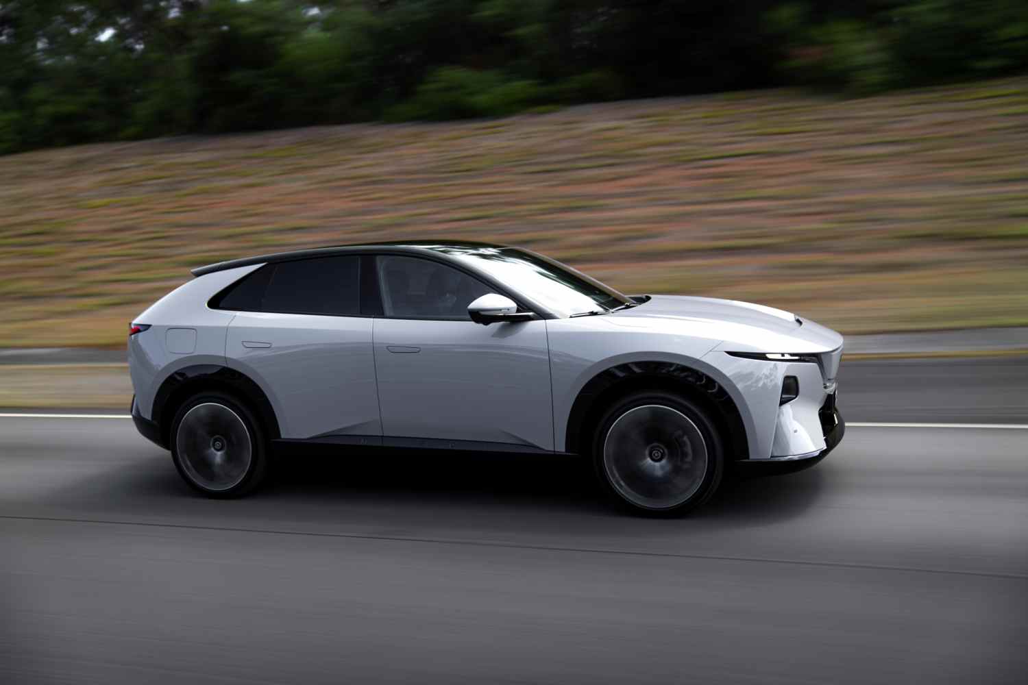 Mazda CX-6e _Lang Lang_tracking_KLORD_DSC04244