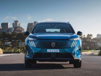 Peugeot 5008 GT PREMIUM HYBRID SUV 2