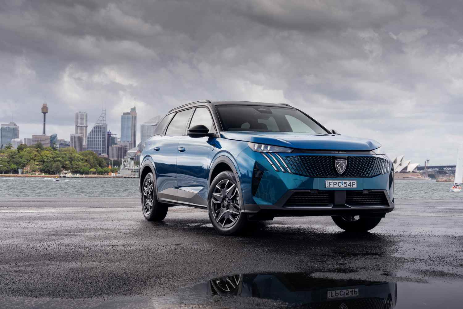 Peugeot 5008 GT PREMIUM HYBRID SUV 2