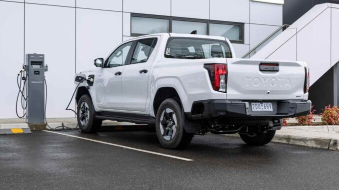 Toyota HiLux BEV SR5 charging