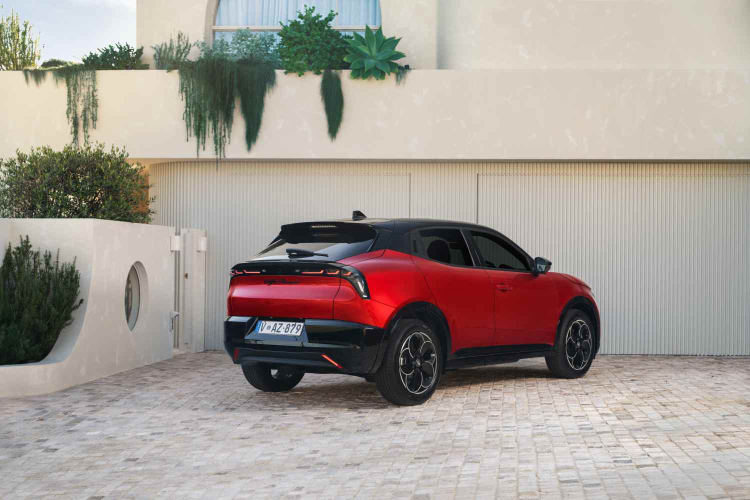 2025 Alfa Romeo Junior 