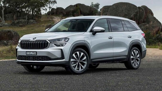 Skoda Kodiaq Select PHEV front quarter 2