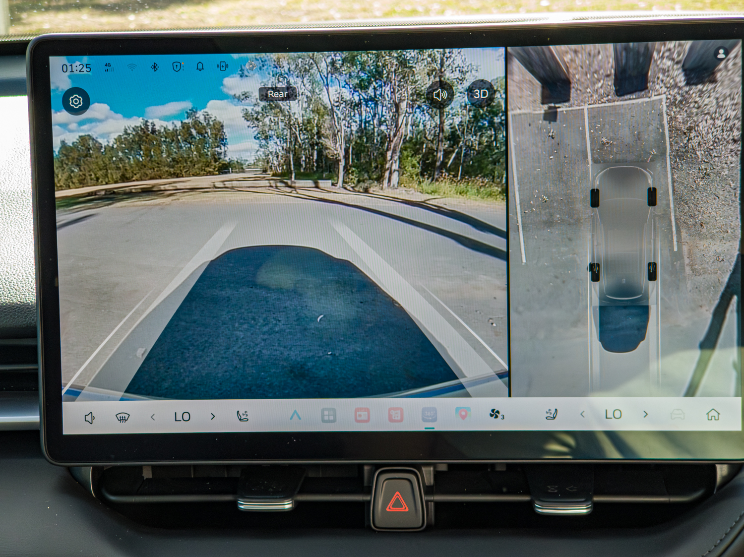 2026 GWM Haval H6 PHEV touchscreen showing the 360 degree camera and reversing view
