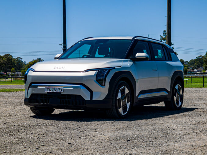 Passenger's-side front three-quarter view of the silver 2026 Kia EV3 Earth Long Range