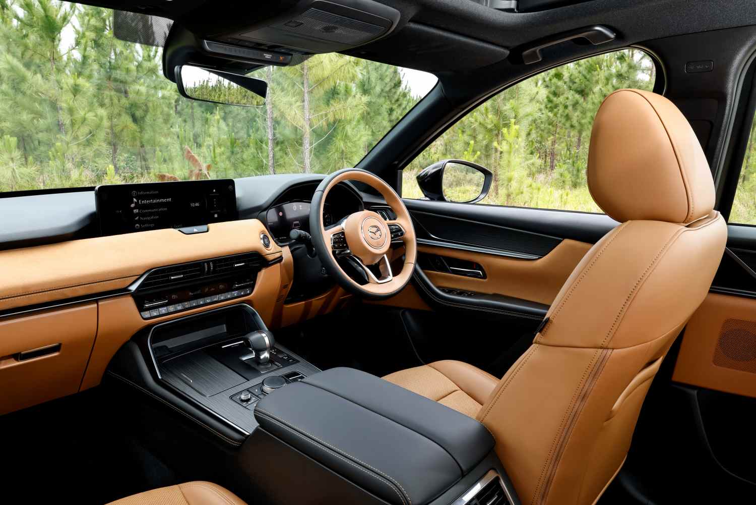 Mazda CX-70.Azami interior front SP option pack 1