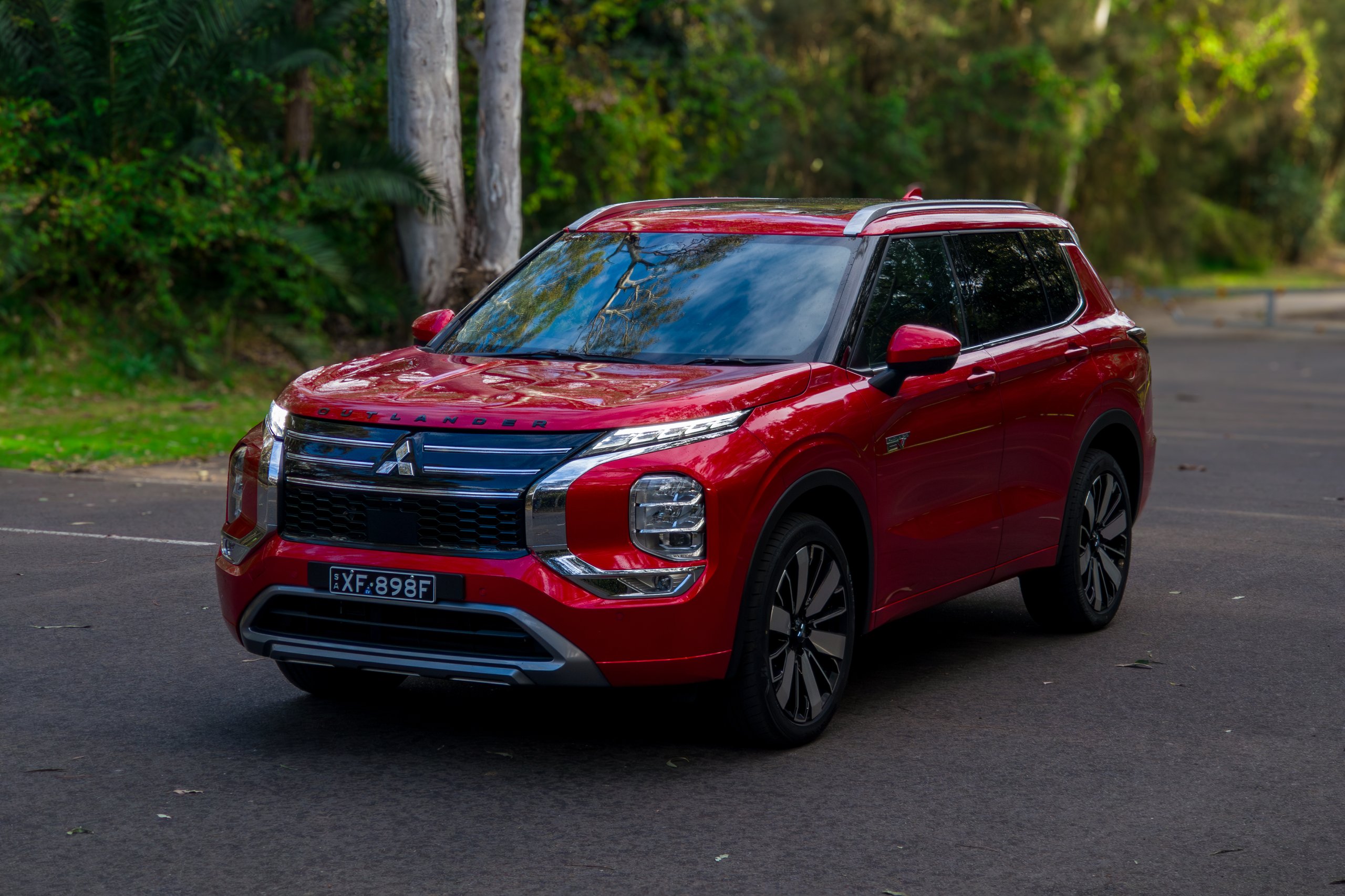 Mitsubishi Outlander PHEV Exceed 2026 Review