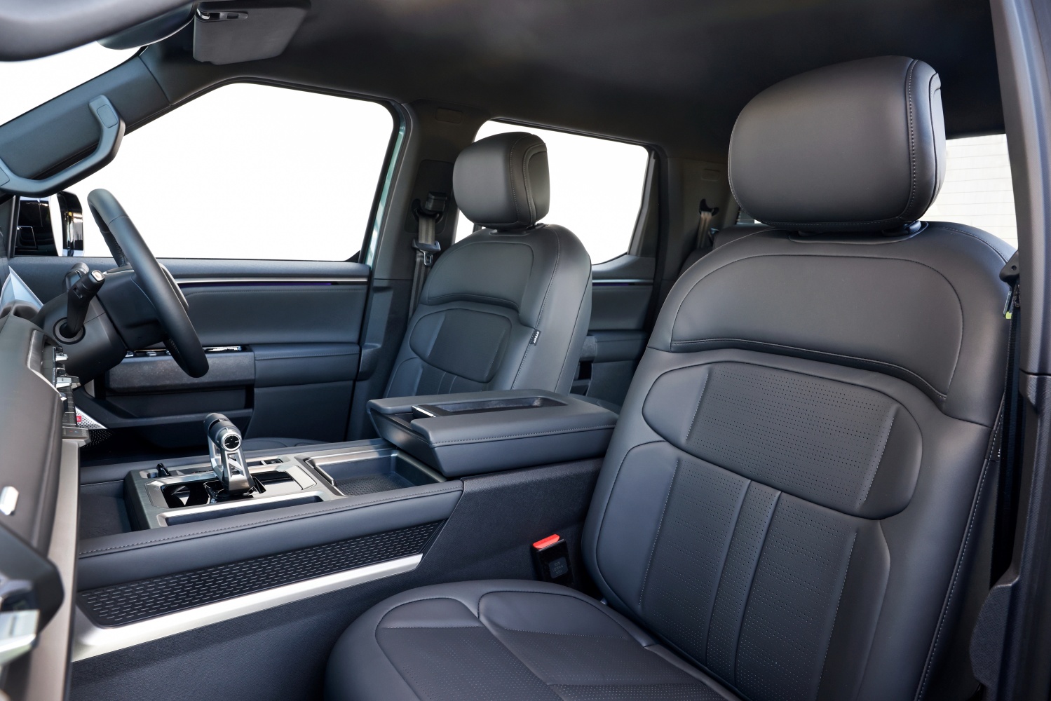 MGU9 EV front seats
